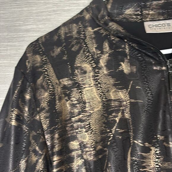 Chico’s Travelers Full Zip Black and Gold Metallic Snake Skin Jacket Size 2 - Picture 7 of 9